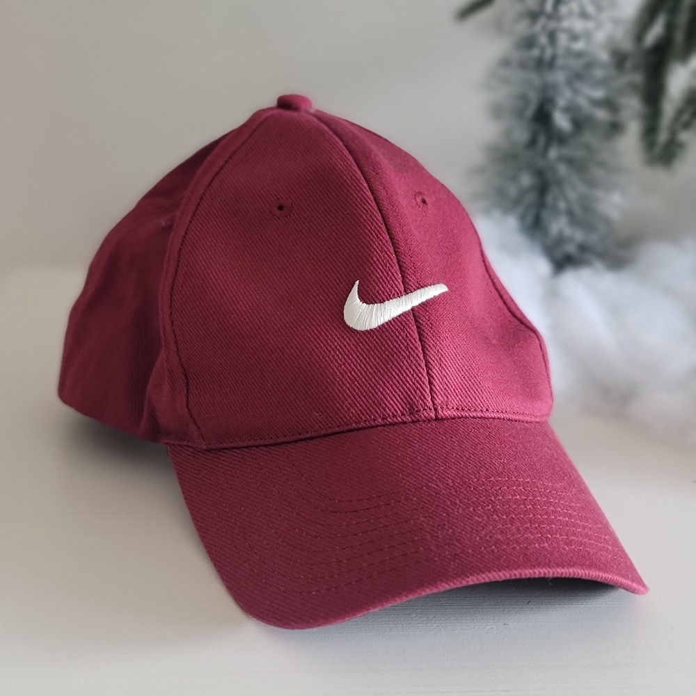 Nike Golf Burgundy Cap Hat with White Logo 100% Cotton